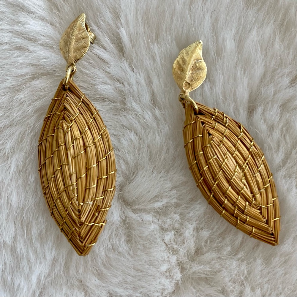 Gold and wood leaf Earrings